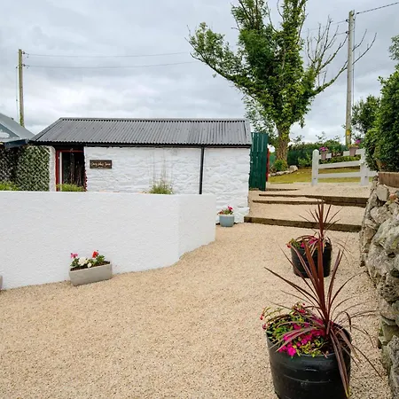 Margaret's Cabin, Log With Hot Tub & Bay View, Carrigart Apartmán Letterkenny