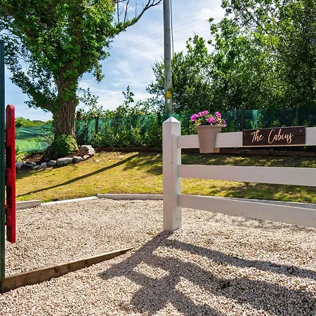 Luxury Log With Private Hot Tub & Sea Views Apartamento