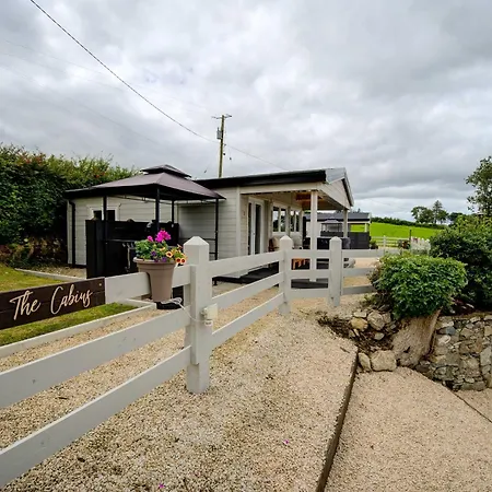 아파트 Margaret's Cabin, Log With Hot Tub & Bay View, Carrigart