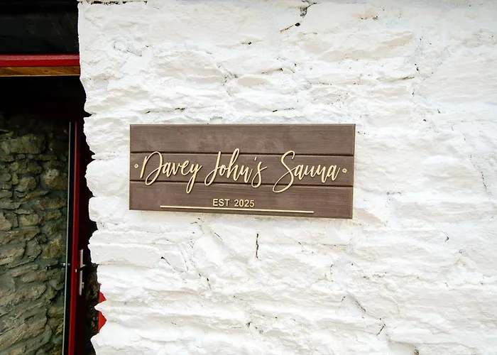 Apartament Luxury Log With Private Hot Tub & Sea Views